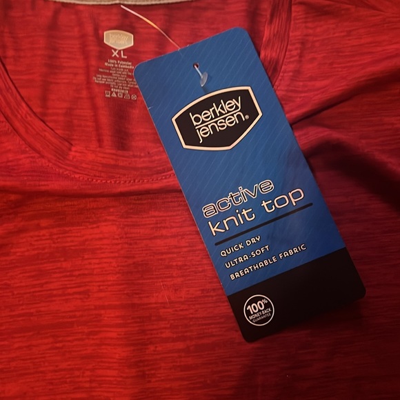 Berkeley & Jensen Active Tee - Picture 3 of 3